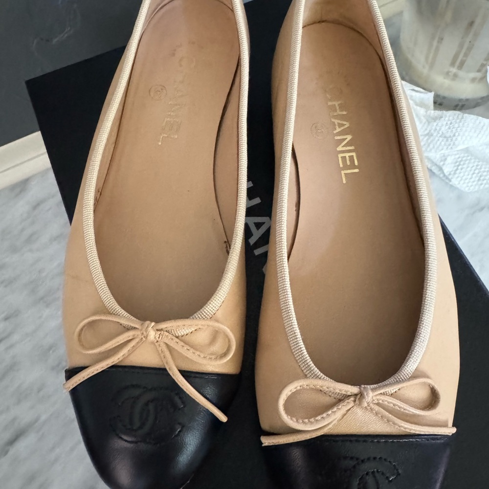 Chanel ballet flats Lambskin
Beige & Black 38.5 - Picture 6 of 15